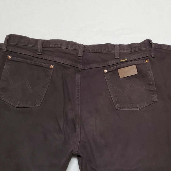 VINTAGE 1980s Wrangler Dark Brown USA Made High Waisted Butt Hugging Jeans - Picture 7 of 9
